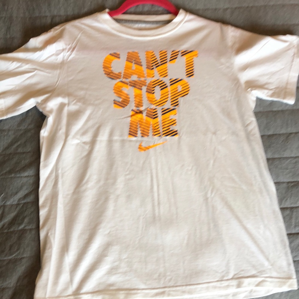 Nike short sleeve shirt